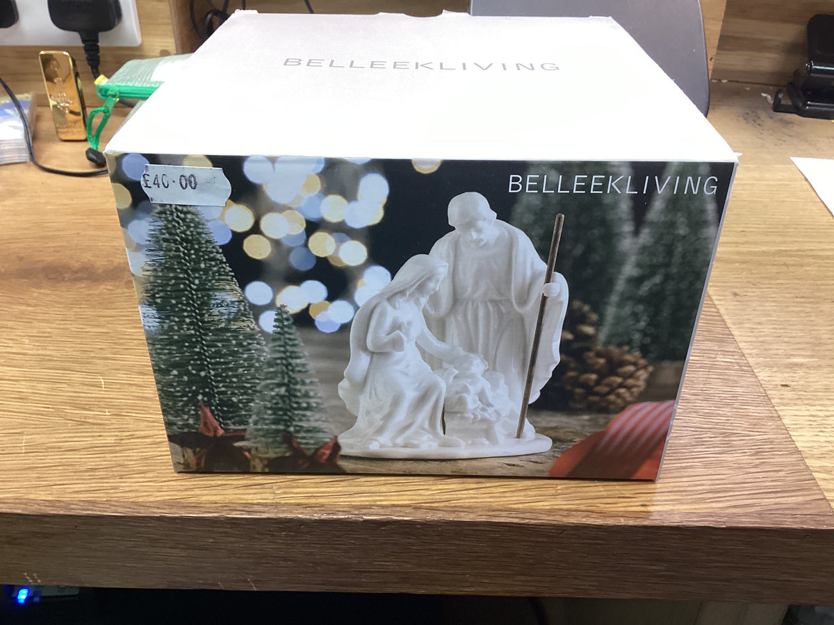 Nativity figurine