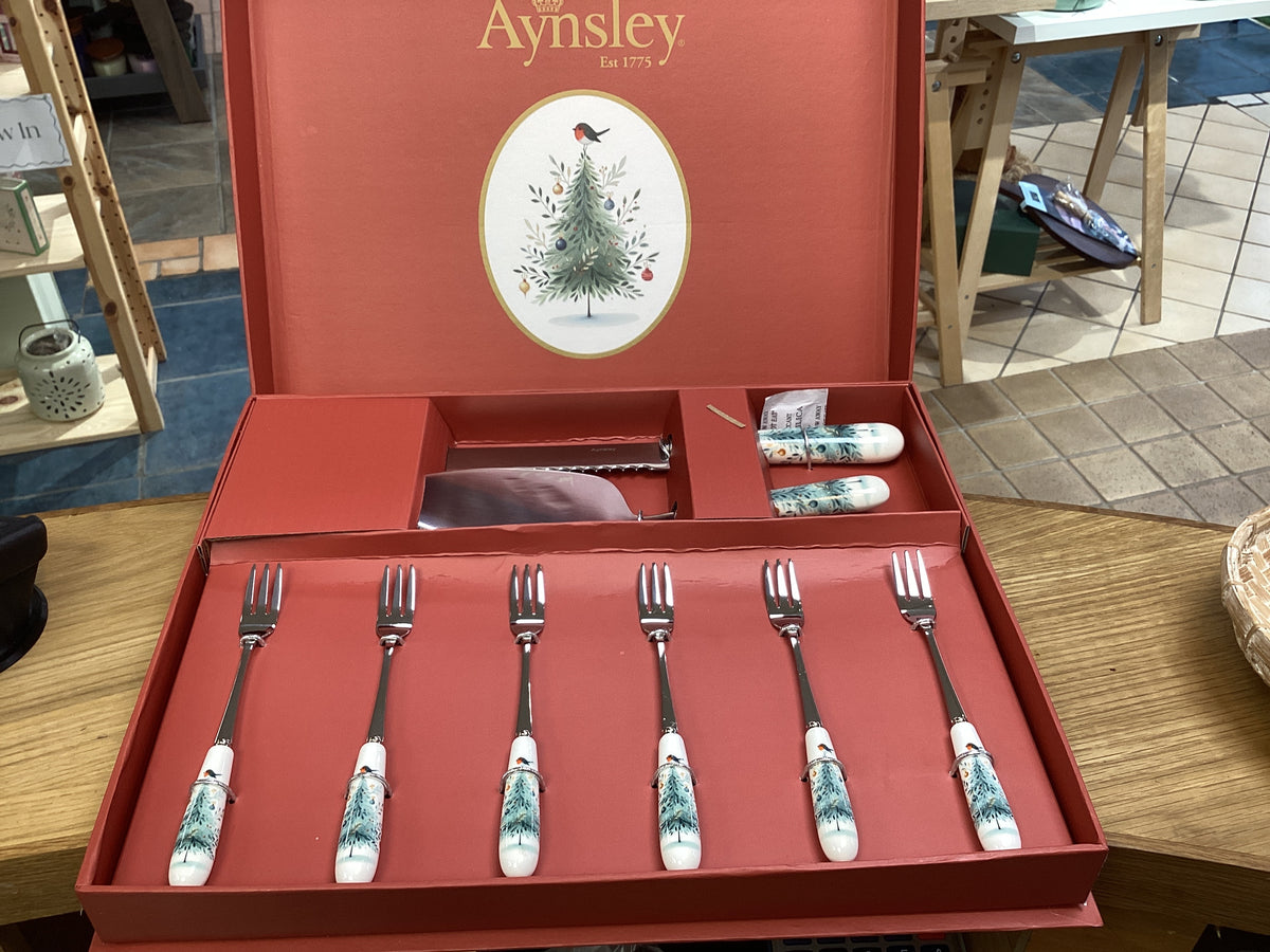 Little Robin pastry set