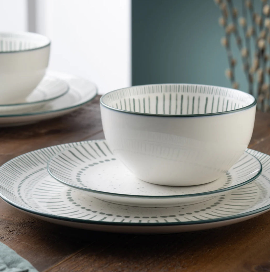 Belleek Living Vigo 12 Piece Set