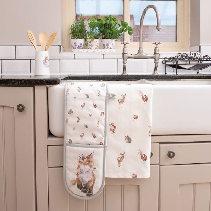 Wrendale ‘Woodlanders’ Double Oven Glove