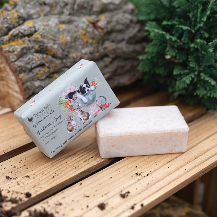 Wrendale Gardener’s Soap Dry ‘Amber & Honeysuckle’ 190g