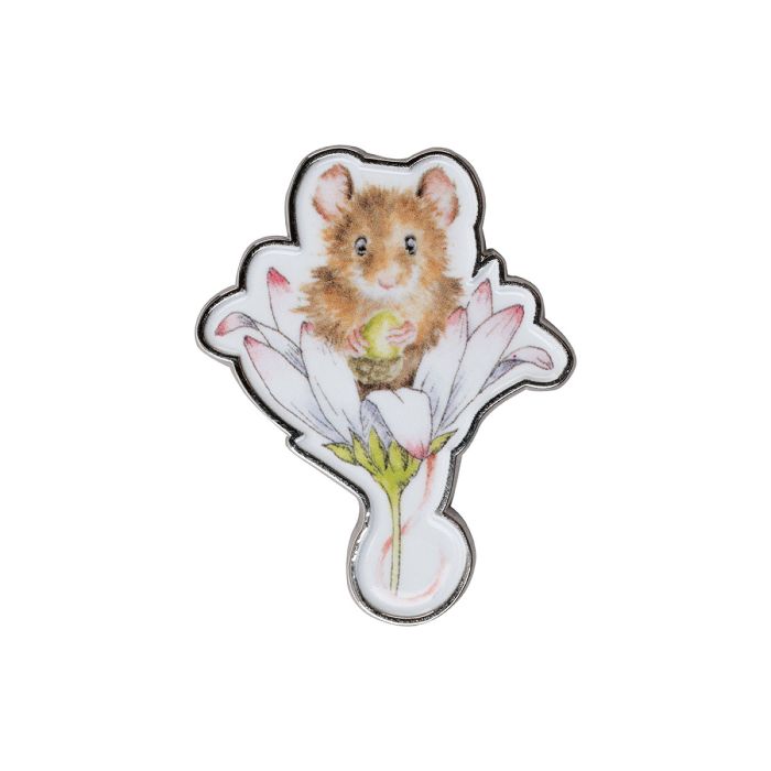 Wrendale ‘Oops A Daisy’ Mouse Pin Badge