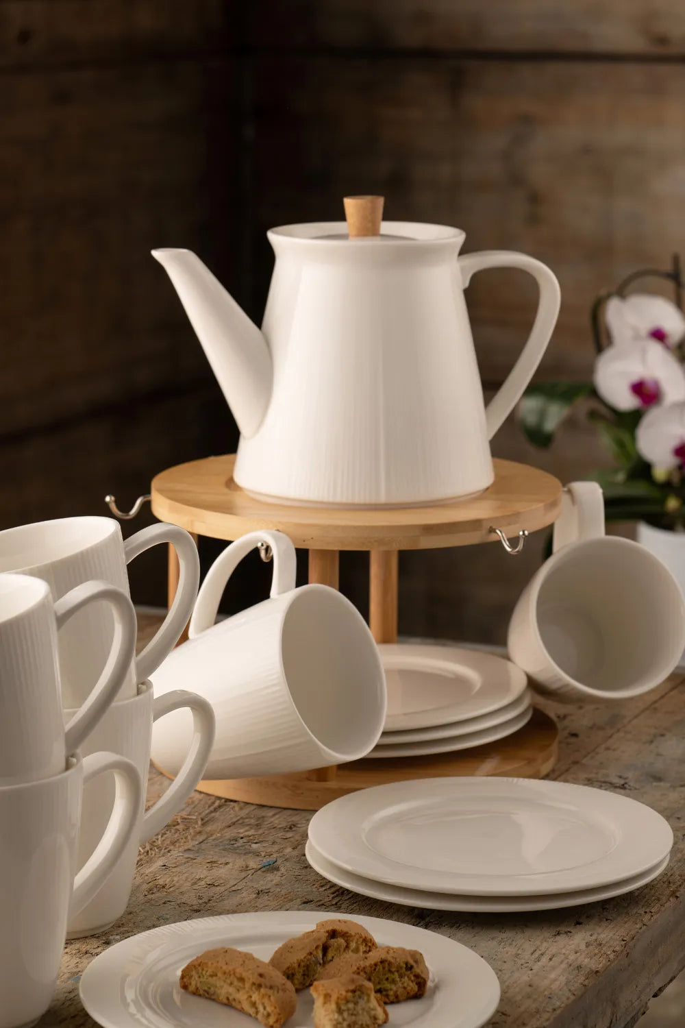 Belleek Living Pekeo 13 Piece Set