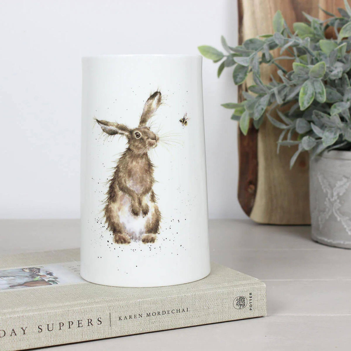 Royal Dorchester Wrendale The Hare & Bee vase 17 cm