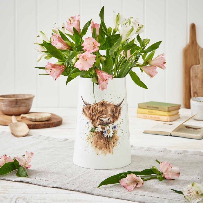 Wrendale ‘Daisy Coo’ Vase 20cm